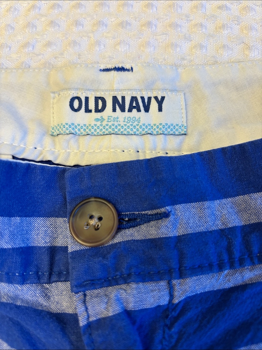 Old Navy Size 10 Royal & Light Blue Striped Shorts Classic Chino Preppy - Picture 2 of 14